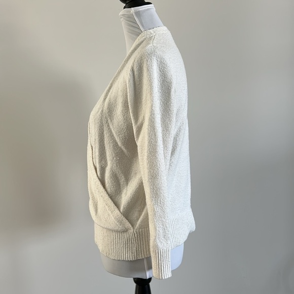 Time and Tru Off-White Sweater Sz SM - Picture 3 of 5